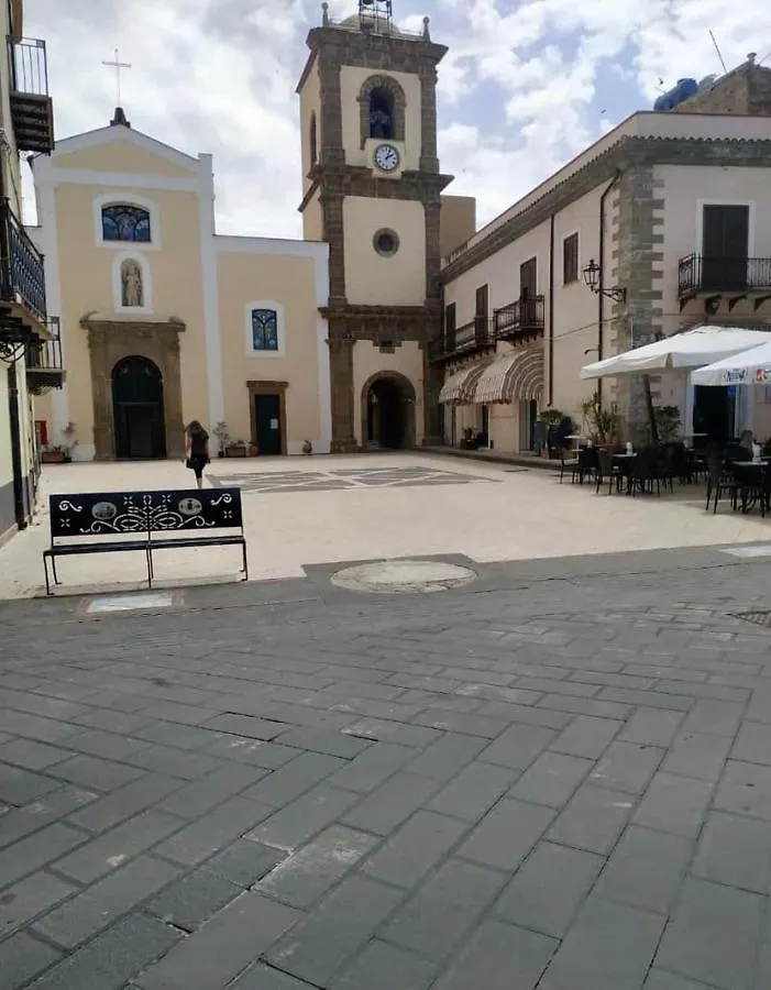 Bed and Breakfast The Palace B&B And Apartments Santo Stefano di Camastra