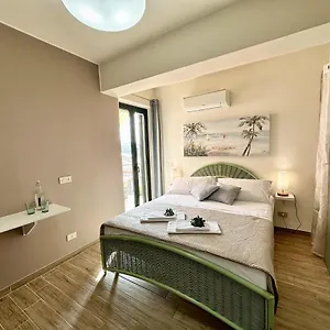 Couette-café Amuka, Santo Stefano di Camastra